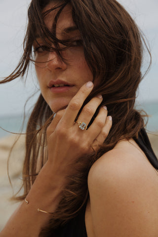 Bague PALLADIO topaze bleue 7 carats moissanites vermeil et Jonc Palladio Moissanites Atelier Siméon 