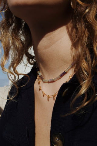 Collier SAHAR plaqué or chaîne fine Atelier Siméon et UDAIPUR fluorite